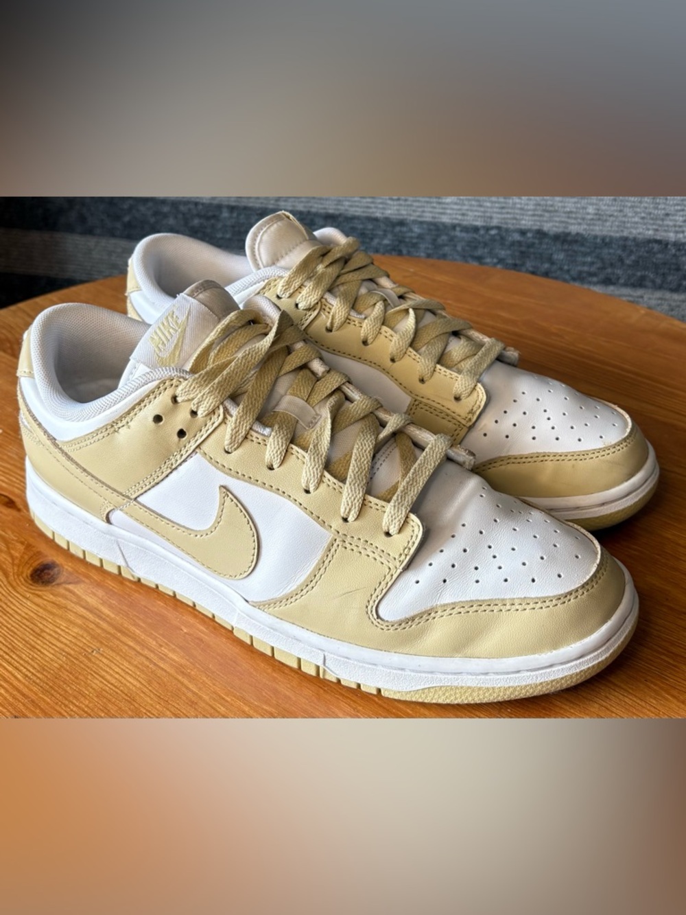 Nike Dunk Low Team Gold Men’s Size 10 EUC